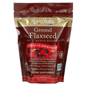 Ground flaxseed with berries